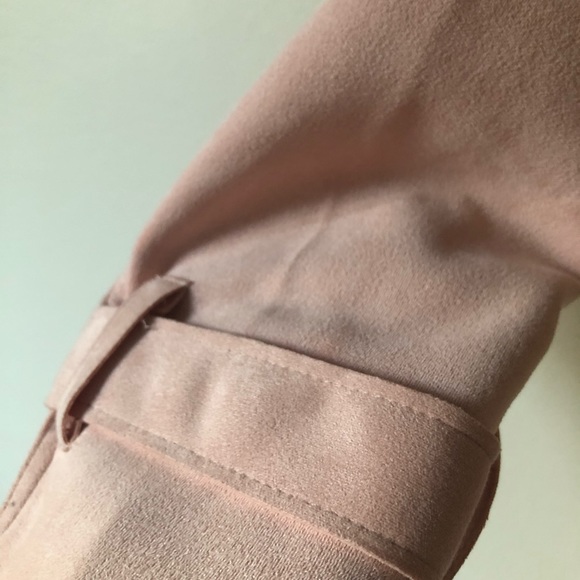 Pink suede jacket - Picture 3 of 5